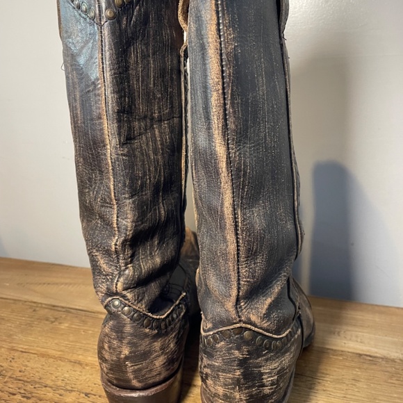 John Fluvog Calgary stampedes - Picture 2 of 5